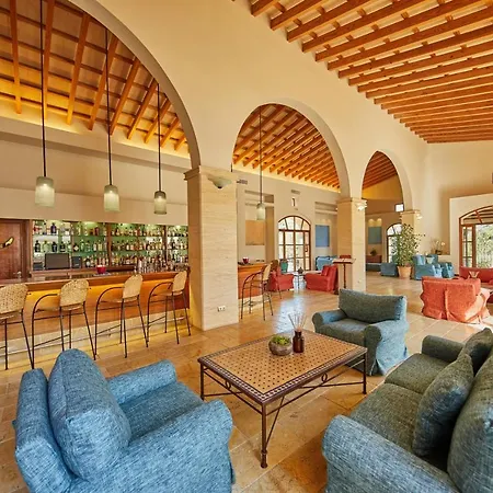 Pula Boutique Hotel 5*